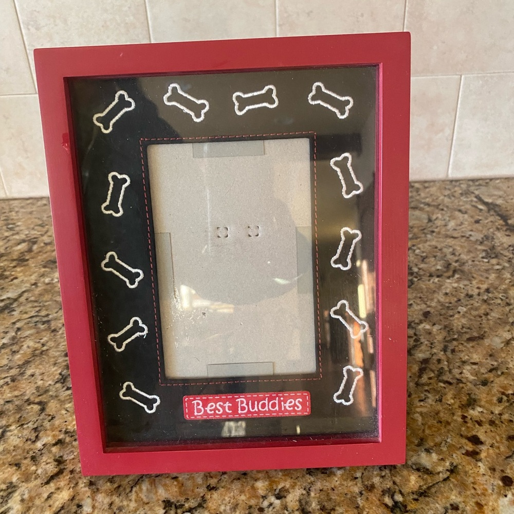 Dog picture frame